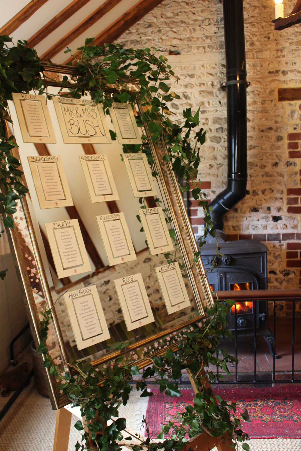 Upwaltham Barns mirror table plan blog post