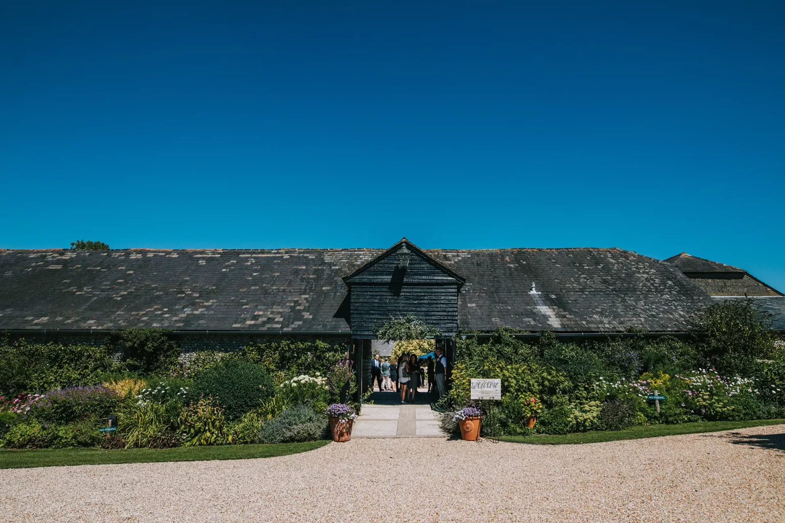 upwaltham barns wedding gallery summer venue