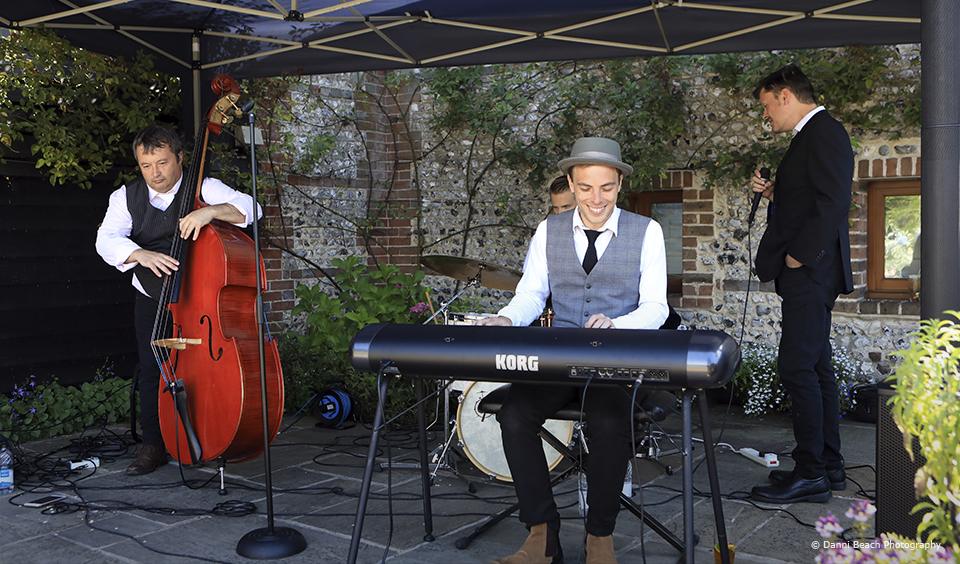 wedding band entertainment upwaltham barns