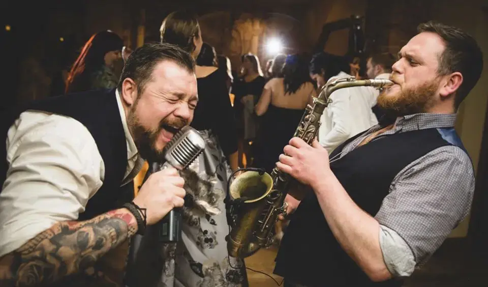 upwaltham barns wedding ideas band