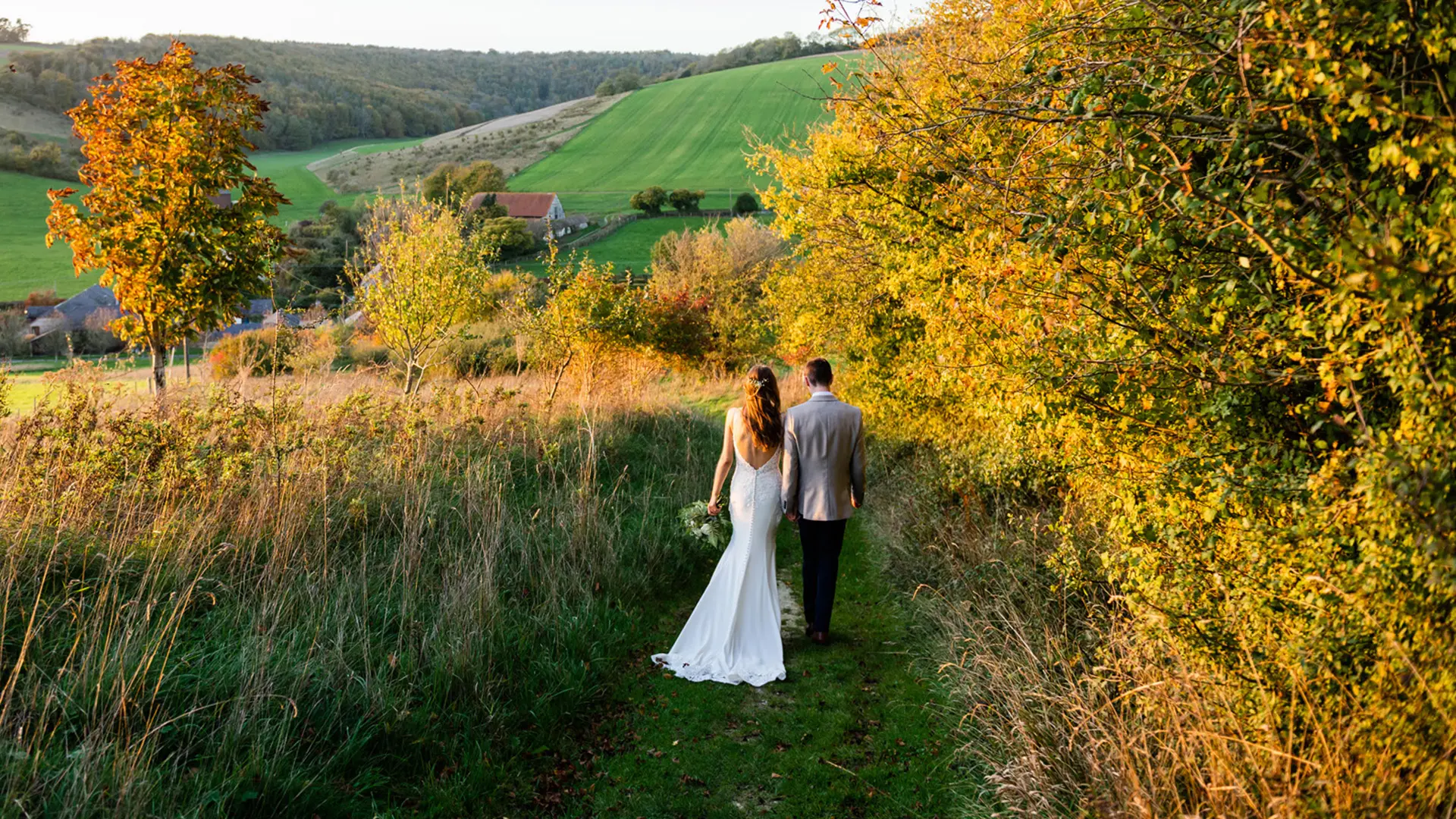 Upwaltham Barns Autumn wedding open event